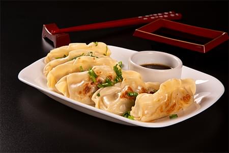 PRASUMA CHCIKEN SPICY MOMOS 24PCS